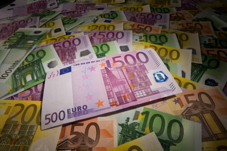 Misiani: “Bonus 100 euro? Per pochissime persone e nel 2025. Una mancia elettorale”