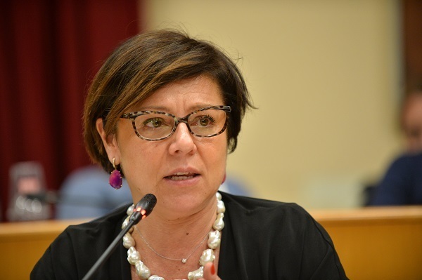 Paola De Micheli Commissario ricostruzione terremoto