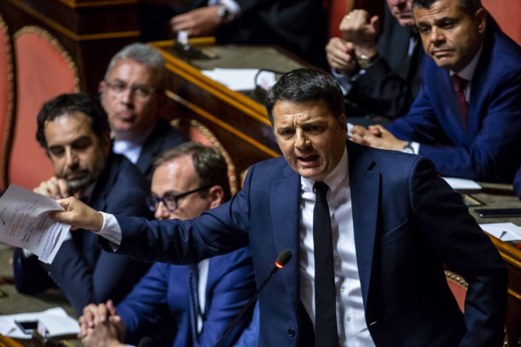 Matteo Renzi in Aula contro la fiducia al Governo Conte